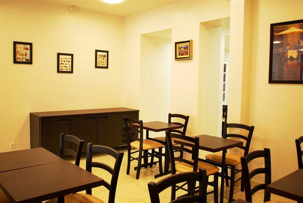 Comfort Hotel Au Firmament อานีแย-ซูร์-แซน ภายนอก รูปภาพ