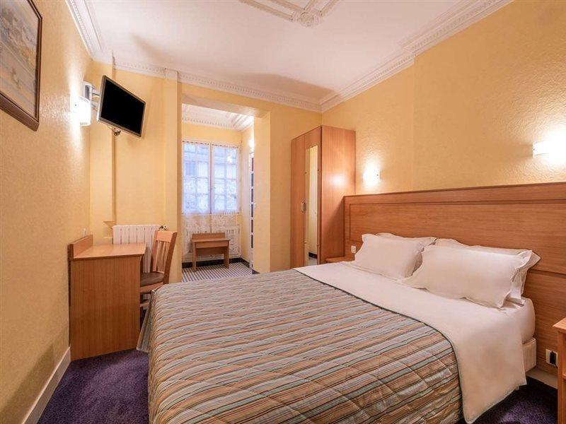 Comfort Hotel Au Firmament อานีแย-ซูร์-แซน ภายนอก รูปภาพ